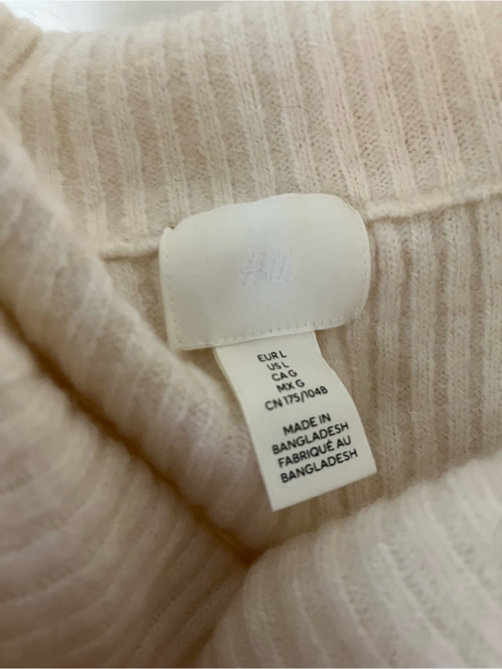 H&M Off-the-Shoulder Ribbed Sweater - Cream - Picture 4 of 4